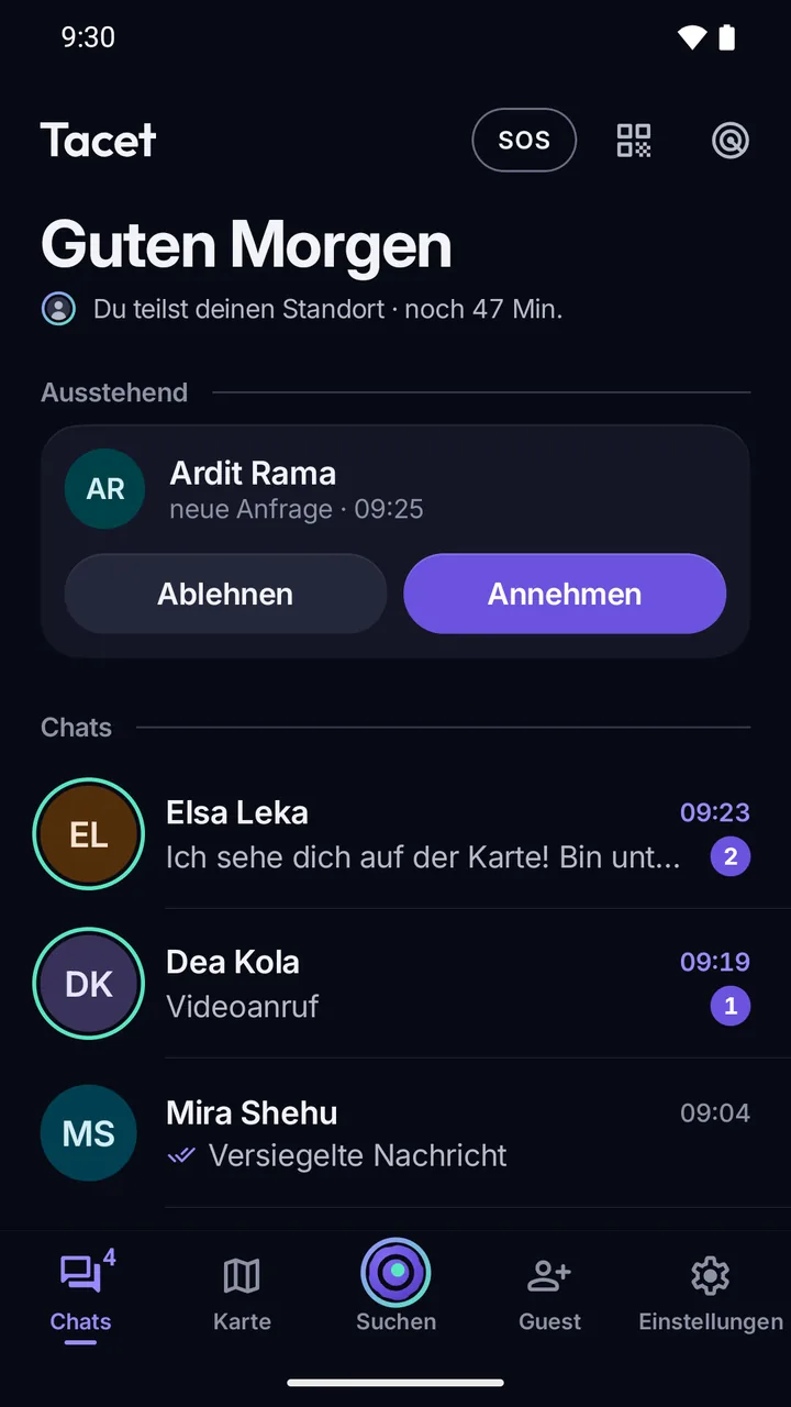 Startseite der App: eine neue ausstehende Anfrage mit Ablehnen und Annehmen, und Chats mit den Vorschauen „Versiegelte Nachricht“ und „Videoanruf“.