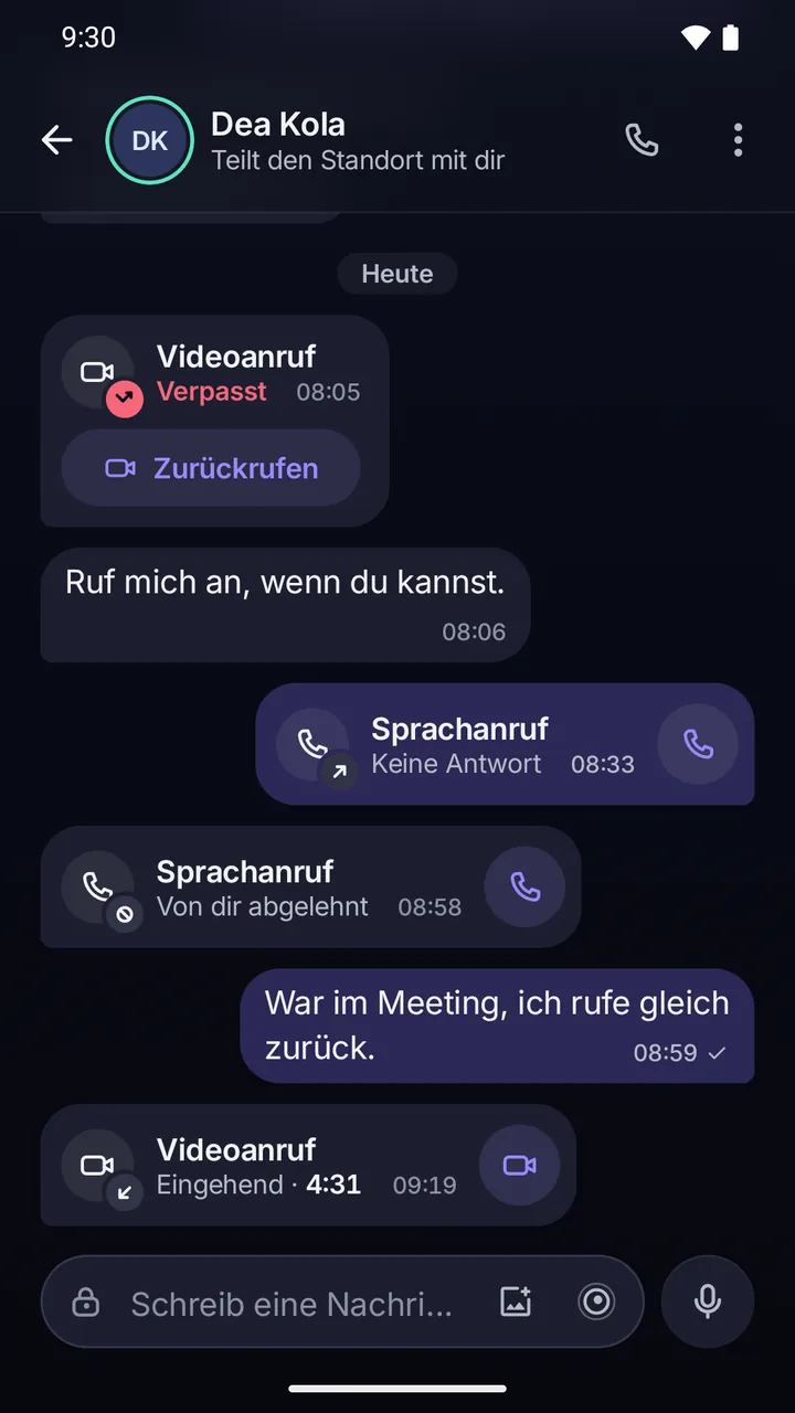 Chat mit Dea Kola: Anrufe erscheinen als Zeilen im Chat, darunter ein verpasster Anruf mit Rückruf.
